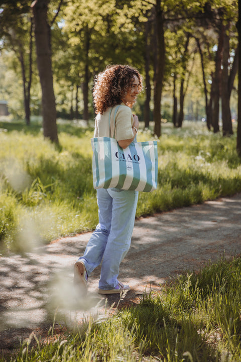 TwisTea Summer Shopper