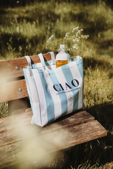 TwisTea Summer Shopper